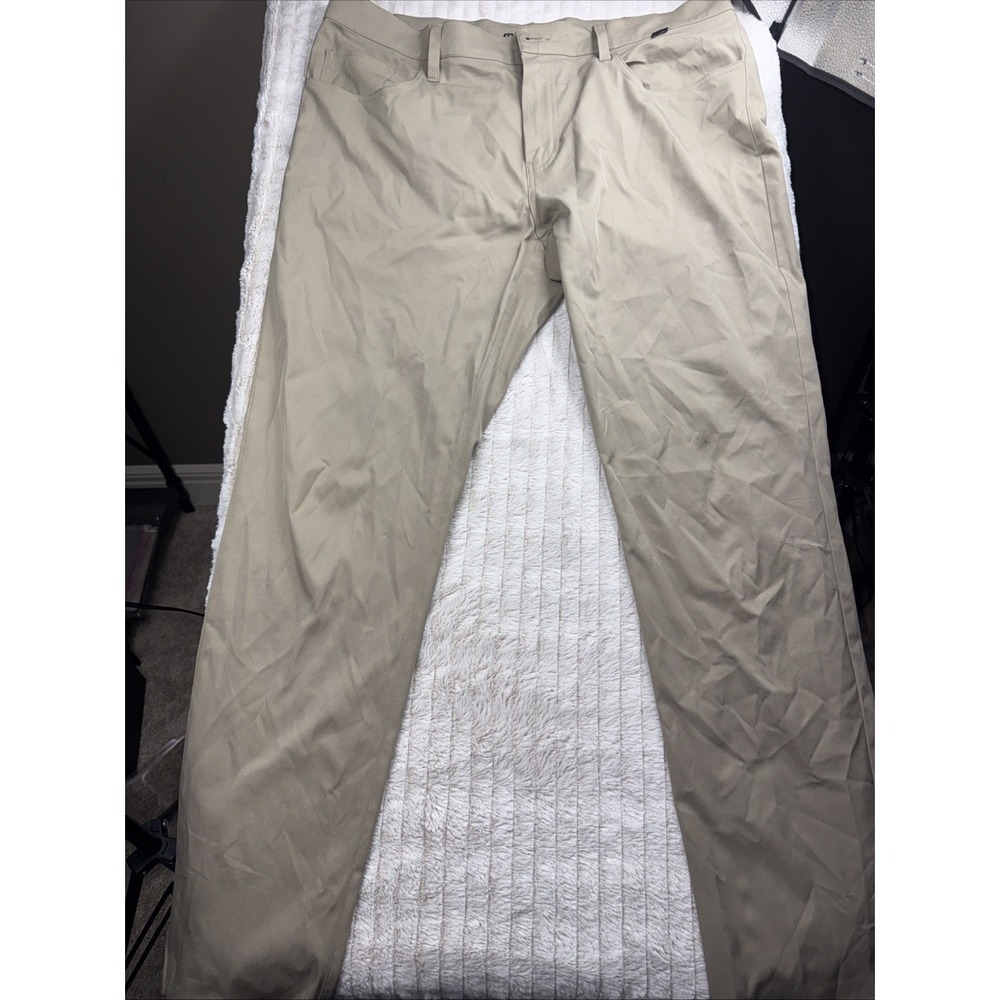 Travis Mathew Golf Pants‎ Men's Size 38 x 32 Tan Khaki Chinos Stretch NEW